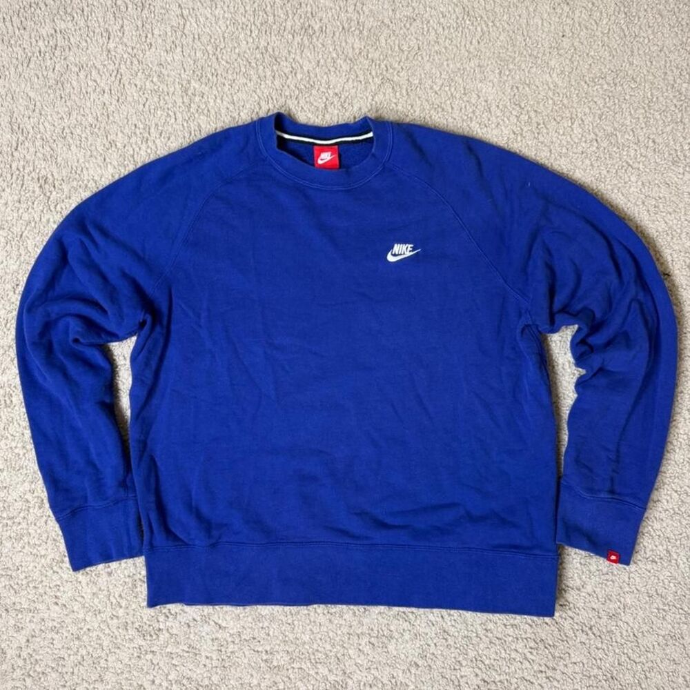 Nike Men's Blue and Navy Sweatshirt